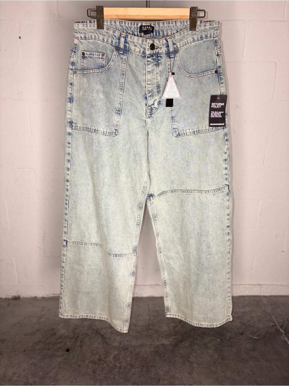 BoohooMAN Baggy Fit Debossed Vintage Wash Jeans Men's (US) Size 34R